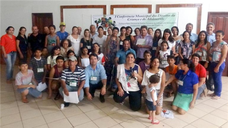 Conferência debate Política e Plano Decenal dos direitos de crianças e adolescentes em São José dos Quatro Marcos