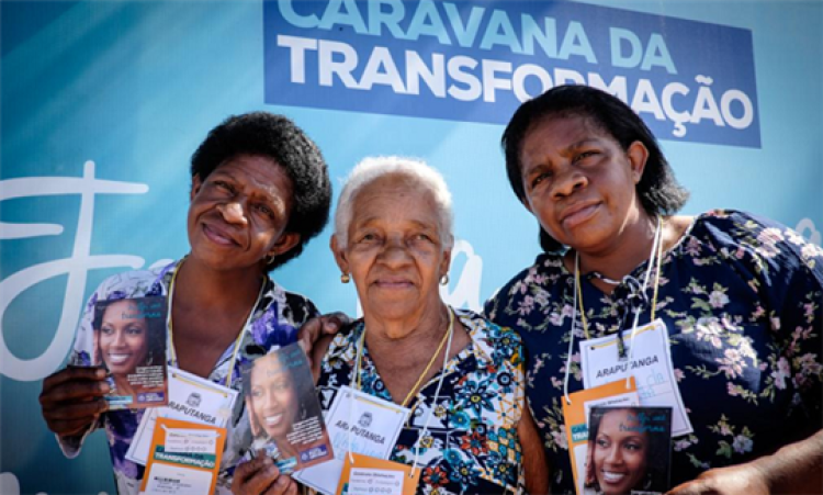 Mulheres buscam Caravana da Transformação em Quatro Marcos para realizar o sonho de enxergar