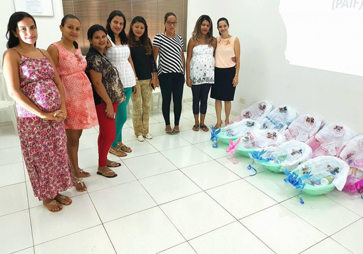 Assistência Social de Quatro Marcos realiza oficina com gestantes
