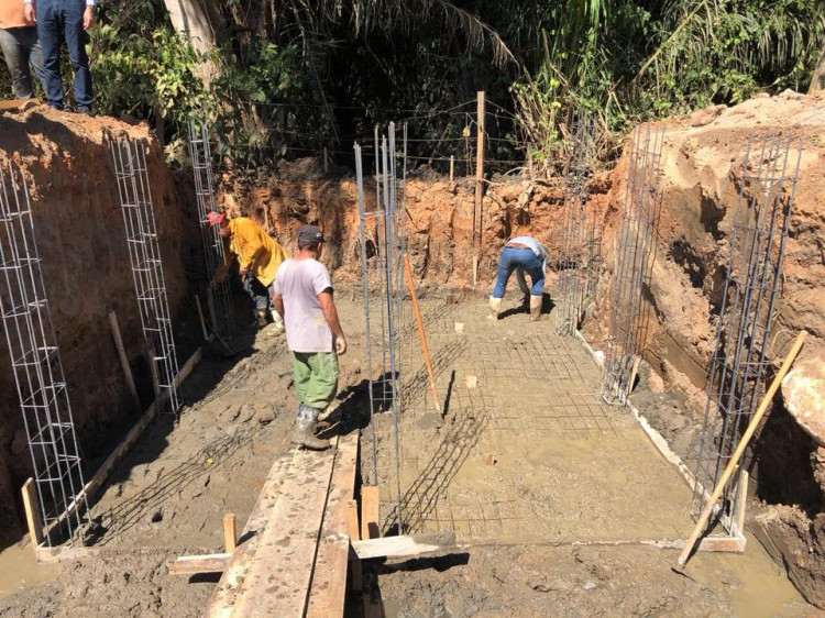 Prefeitura inicia construção de galeria em concreto armado no Assentamento São João da Figueirinha