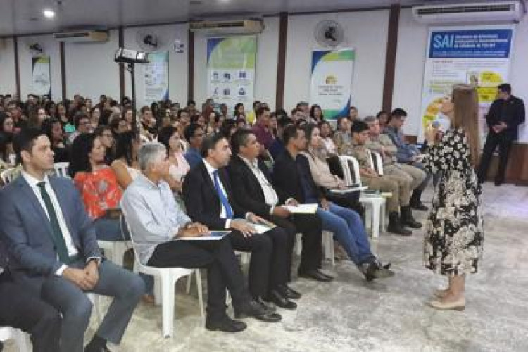 Consciência Cidadã do TCE/MT em Quatro Marcos reúne 400 pessoas para debater controle social e fiscalização