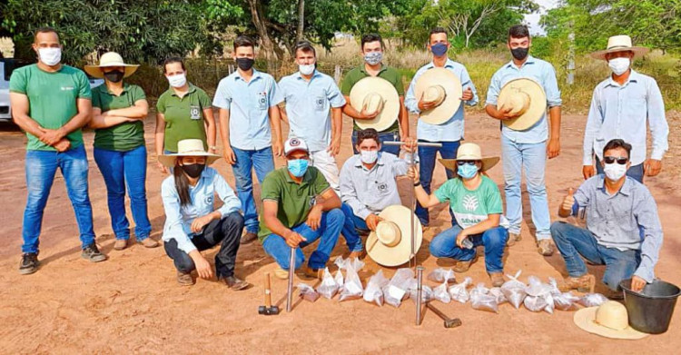 Projeto Conhecendo Solos da Agricultura Familiar realiza atividades nos Assentamentos Santa Rosa e Florescente